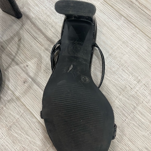 Streetwear Society Heels-6 - Picture 3 of 6